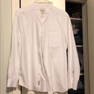White dress shirt